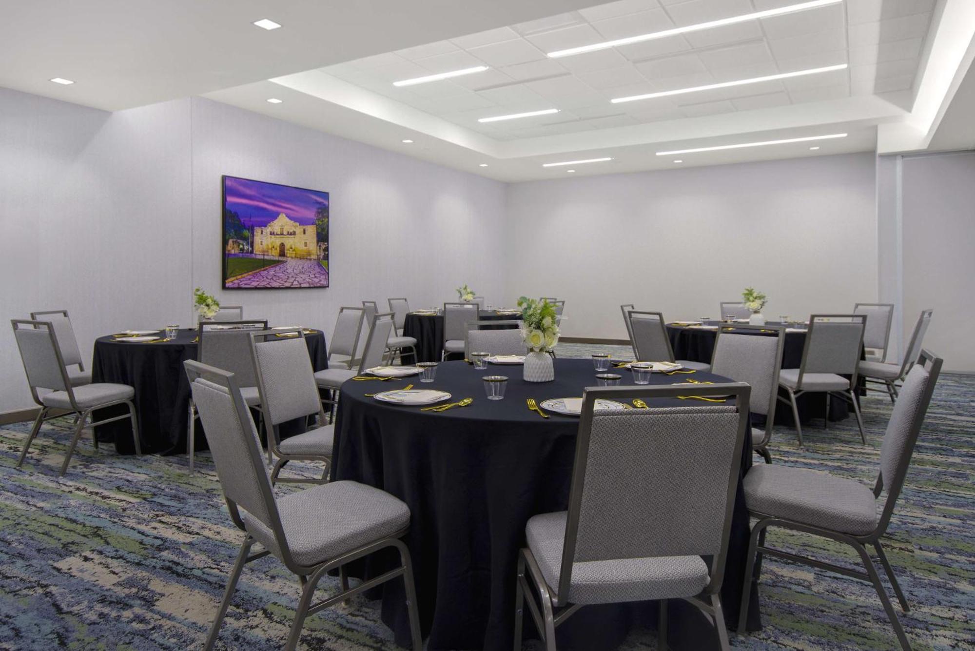 Hampton Inn & Suites San Antonio Riverwalk Zewnętrze zdjęcie