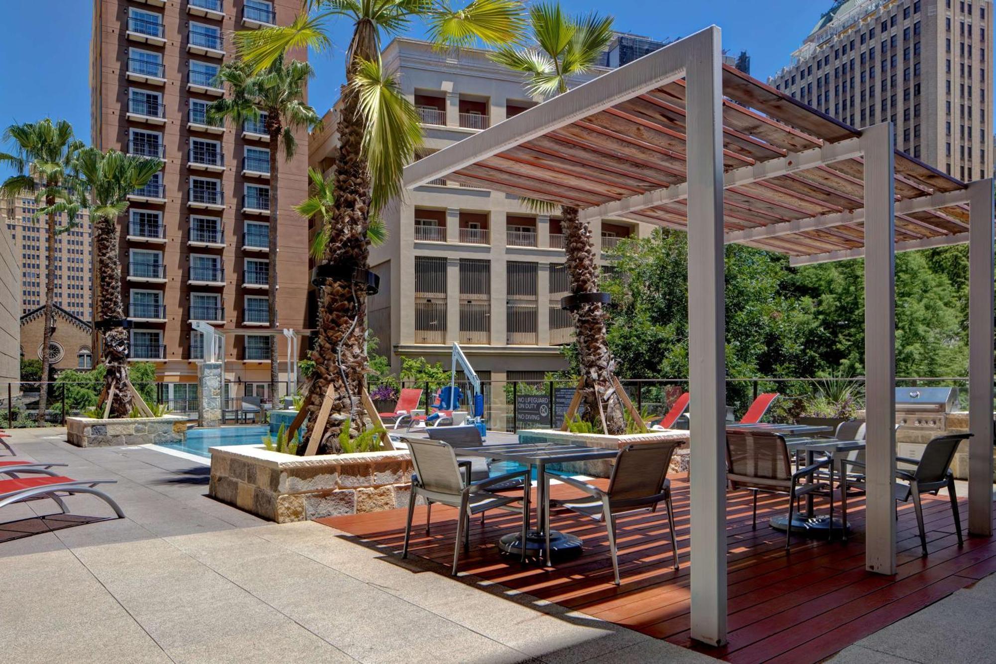 Hampton Inn & Suites San Antonio Riverwalk Zewnętrze zdjęcie